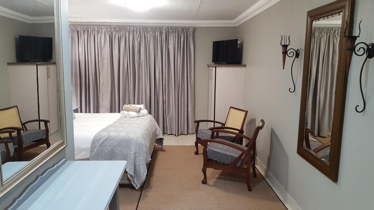Forest Hill Country Lodge ピート・レティーフ エクステリア 写真